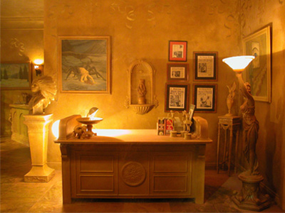 HOUSE OF WAX FRONT DESK